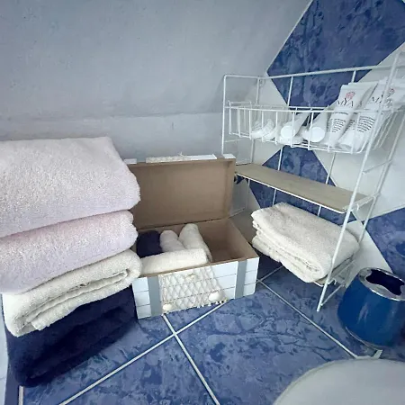 Maison De 4 Chambres Avec Jardin Clos Et Wifi A Sainte Restitue *